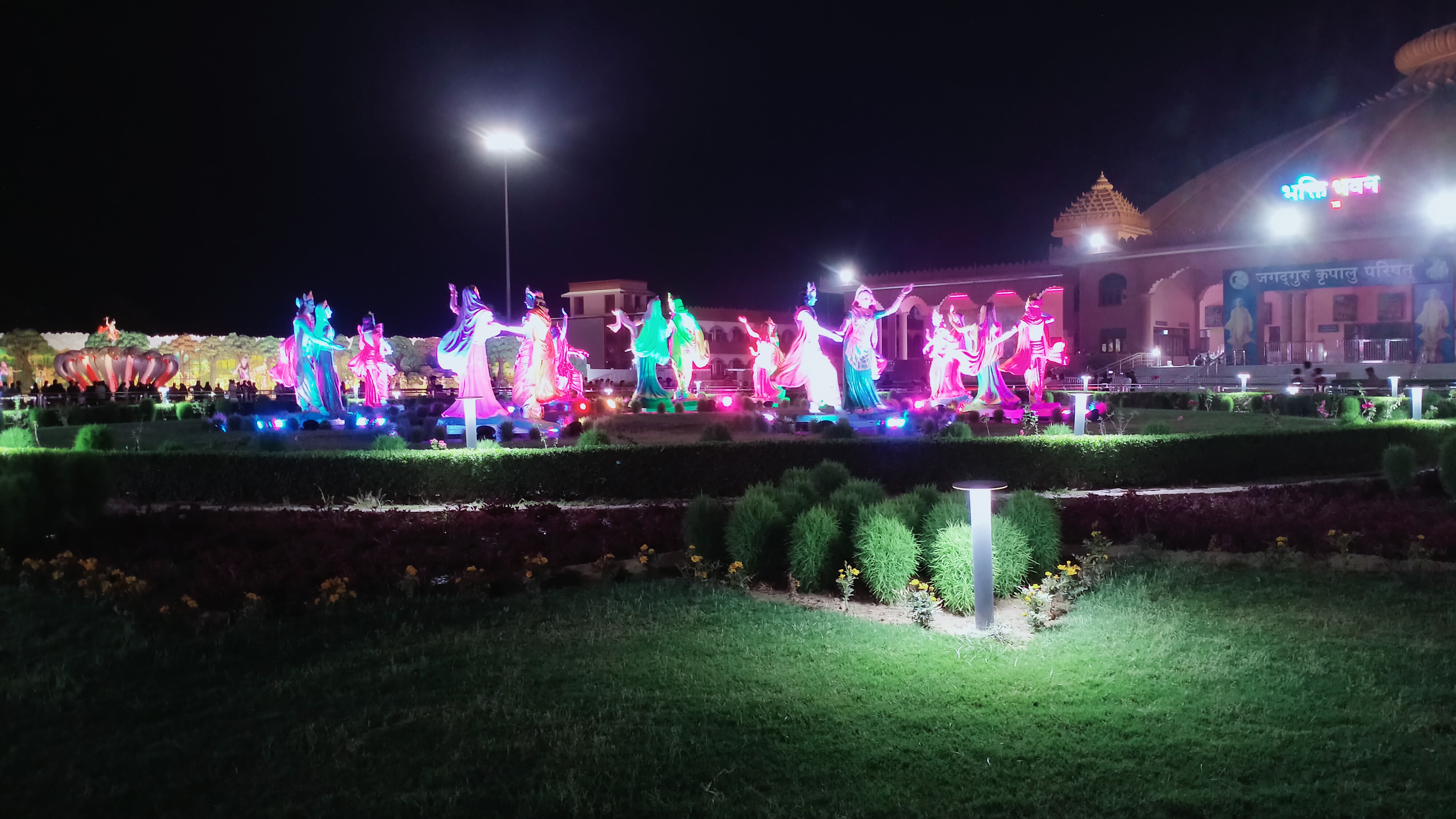 Manuzenie feature image3